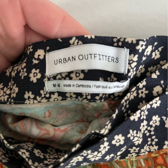 Urban Outfitters Toni Wrap Mini Skirt - Picture 4 of 5